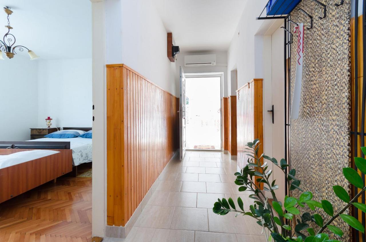 Apartment Milan Сень Экстерьер фото