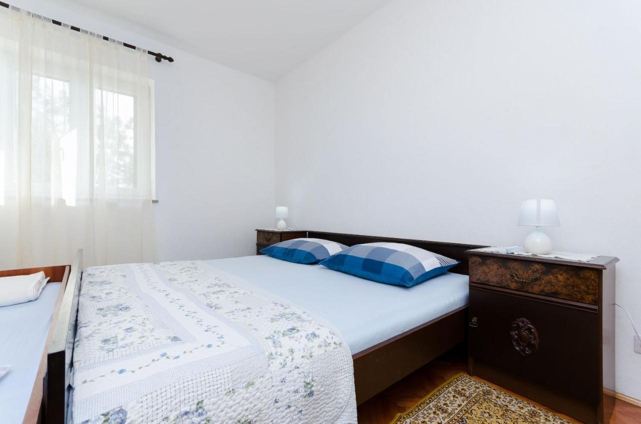 Apartment Milan Сень Экстерьер фото
